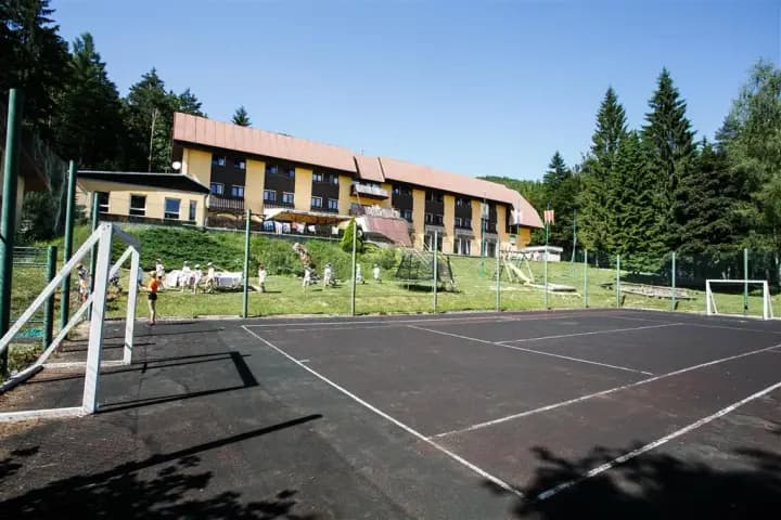  Škola v prírode Čertov – fotka 1